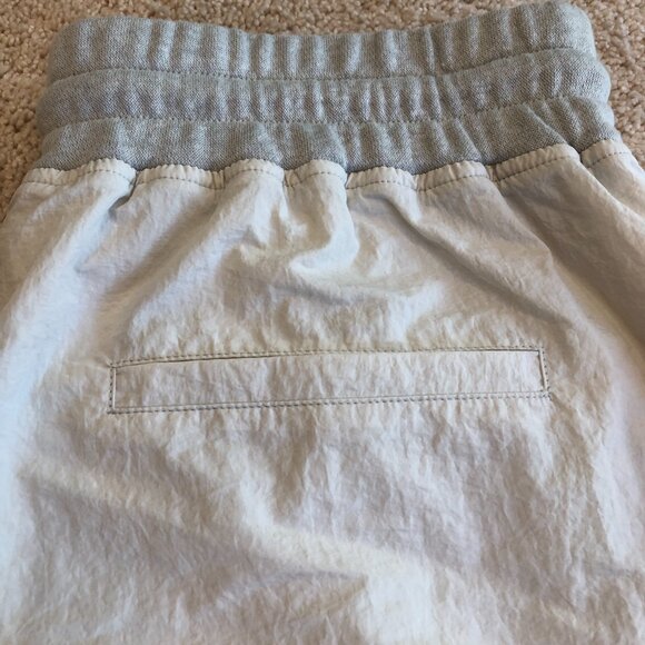NWT Fabletics Boyfriend Fit Jemma Shorts - Picture 10 of 15